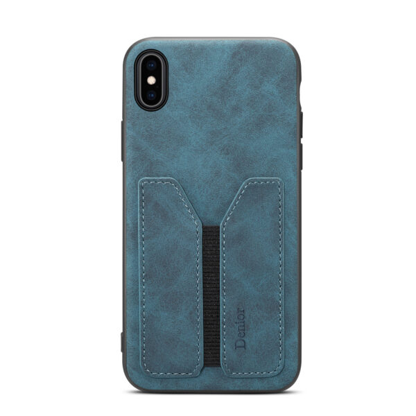 Case with Elastic Card Slot